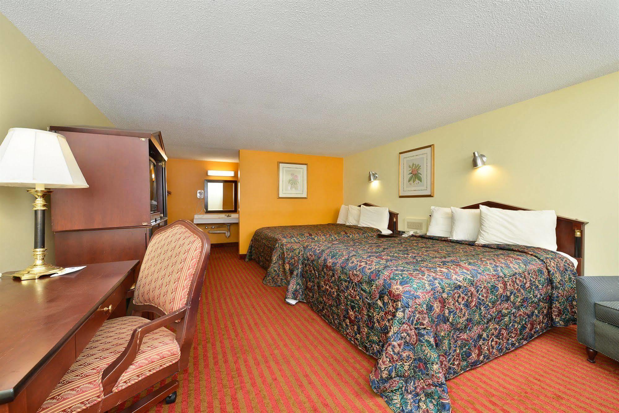 Captains Quarters Motel & Conference Center Eastham Exteriör bild